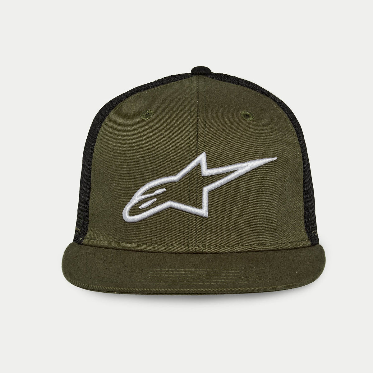 Alpinestars Corp Trucker Hat, boné trucker de aba reta, frente e pala em verde militar com parte traseira em rede preta, logótipo A-star bordado a 3D em branco, coroa estruturada, acessório casual de desportos motorizados