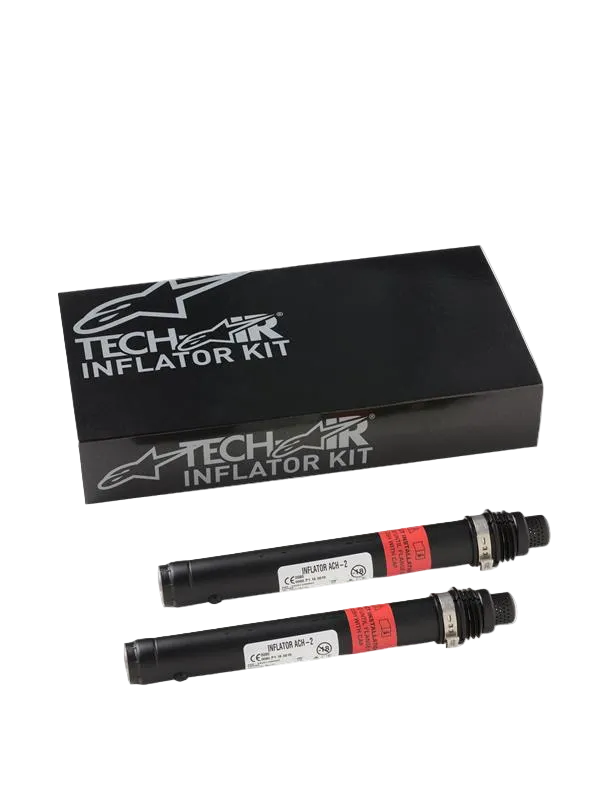 Alpinestars Tech-Air 3 V2, cartuchos de substituição para sistema de airbag, dois insufladores cilíndricos pretos de gás árgon com etiquetas de aviso vermelhas, caixa preta do Tech-Air Inflator Kit com logótipo Alpinestars prateado, kit de manutenção essencial para sistemas de airbag de motociclismo
