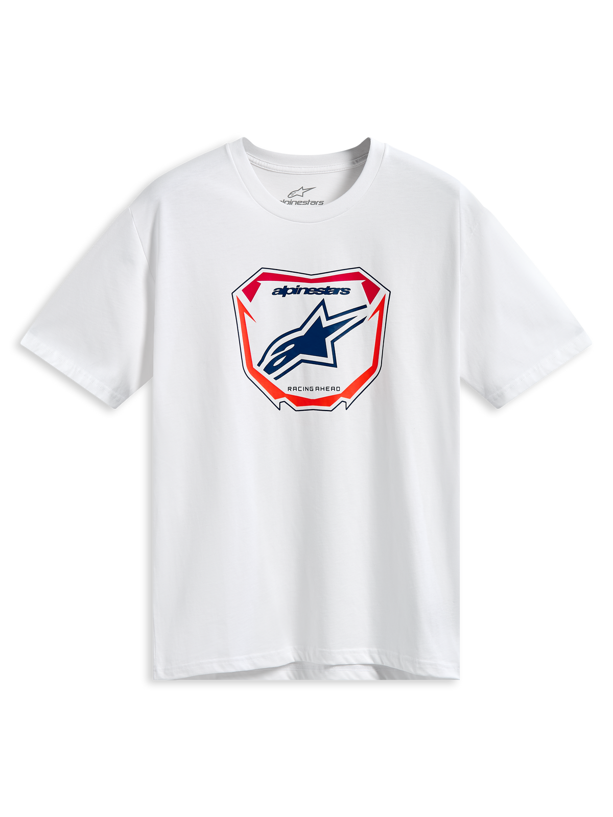 Alpinestars Plate CSF Tee, t-shirt de manga curta branca, gráfico central de placa MX com logótipo Astars azul e detalhes em vermelho e laranja, vestuário casual de estilo motorsport e streetwear