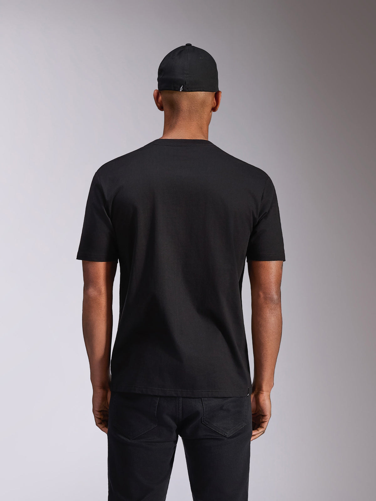 Alpinestars Plate CSF Tee, t-shirt de manga curta, preta, vista traseira, sportswear casual de motorsport