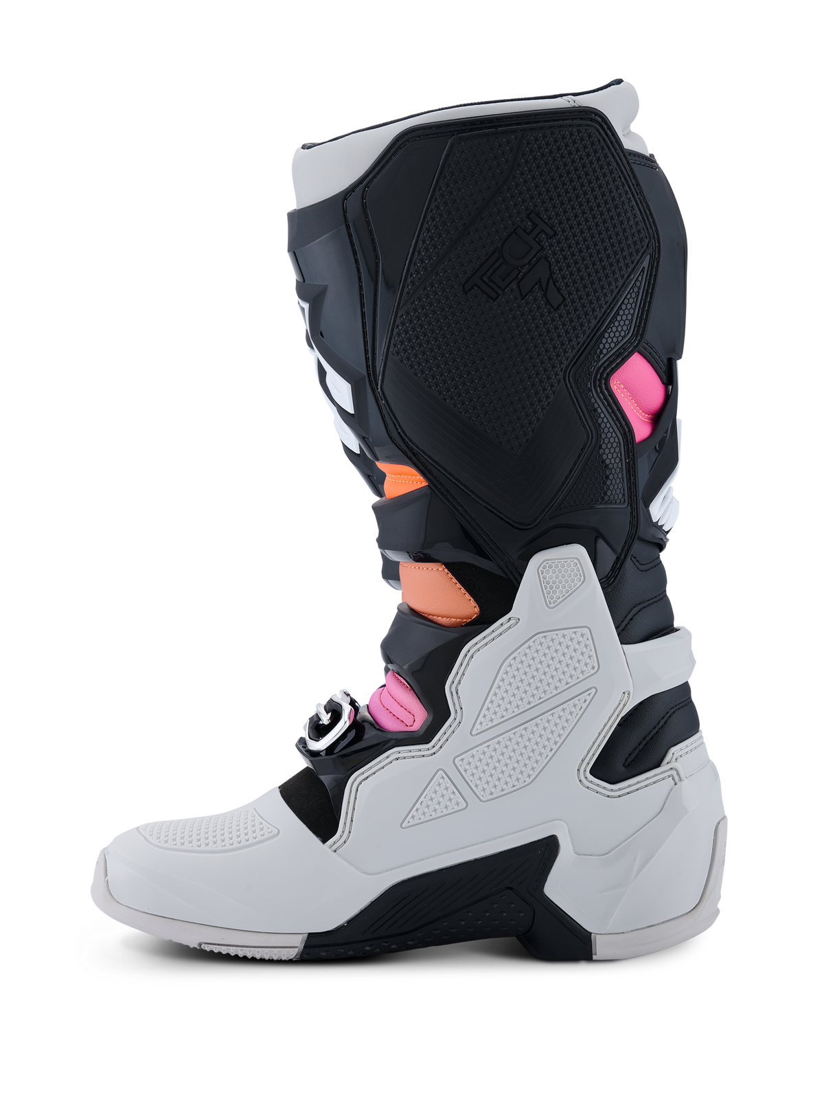 Botas Alpinestars Tech 7, botas de motocross, pretas, cinzento claro, laranja fluo e magenta, perfil lateral medial com uma concha inferior cinzento claro, painéis de TPU pretos com a marca Tech 7 e detalhes vibrantes em laranja e magenta