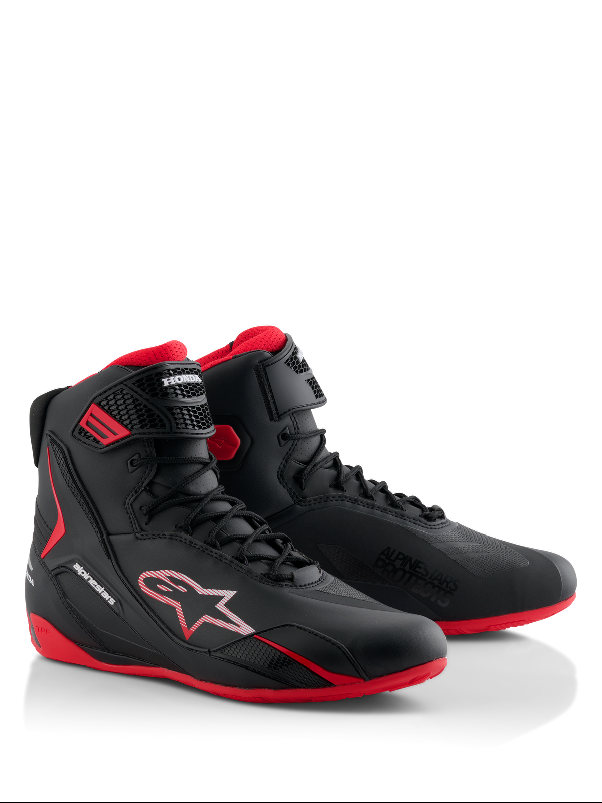 Sapatos Alpinestars Honda Faster-4, sapatos para motociclismo, pretos e vermelhos, design elegante de cano alto com fecho de atacadores e tira no tornozelo, com solas vermelhas e logótipos Alpinestars e Honda