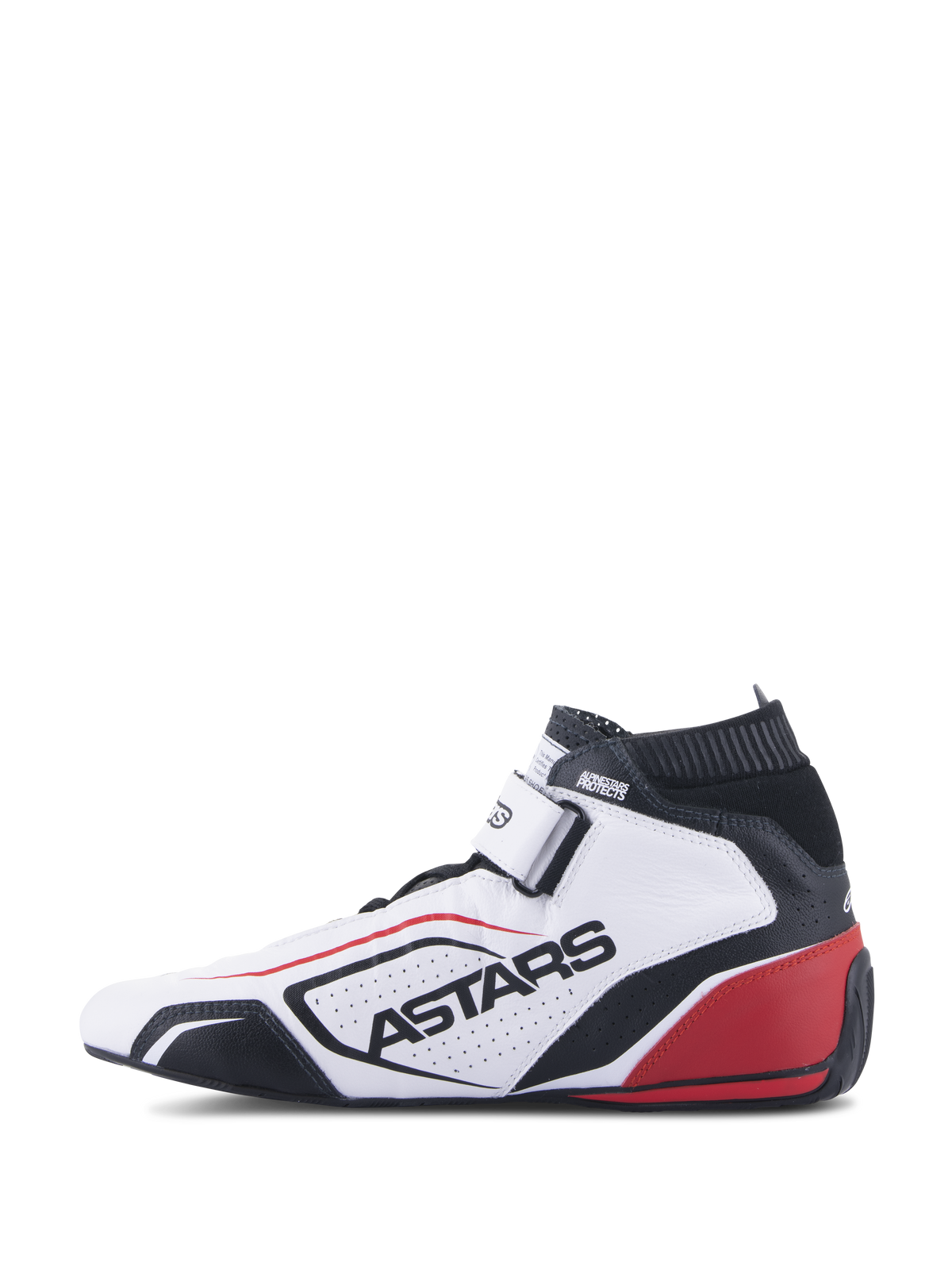 Sapatos Alpinestars Tech-1 T V3 FIA, calçado profissional de competição automóvel, branco, preto e vermelho, vista lateral com logótipo ASTARS em pele perfurada, gola preta à prova de fogo e detalhes vermelhos no calcanhar, design de alta performance para desporto motorizado.