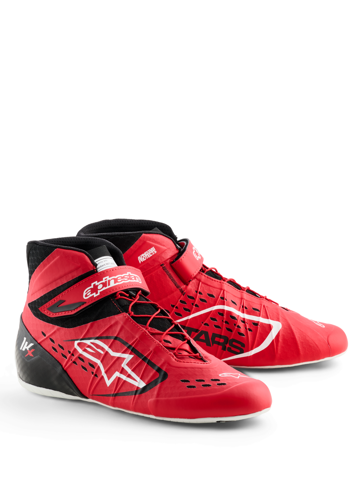 Sapatos Alpinestars Tech-1 KX V3, sapatos de karting, vermelhos e pretos, com atacadores assimétricos e tira de velcro no tornozelo, logótipo Alpinestars a branco, entradas de ar cortadas a laser e uma construção leve sem costuras para desempenho profissional em desportos motorizados.