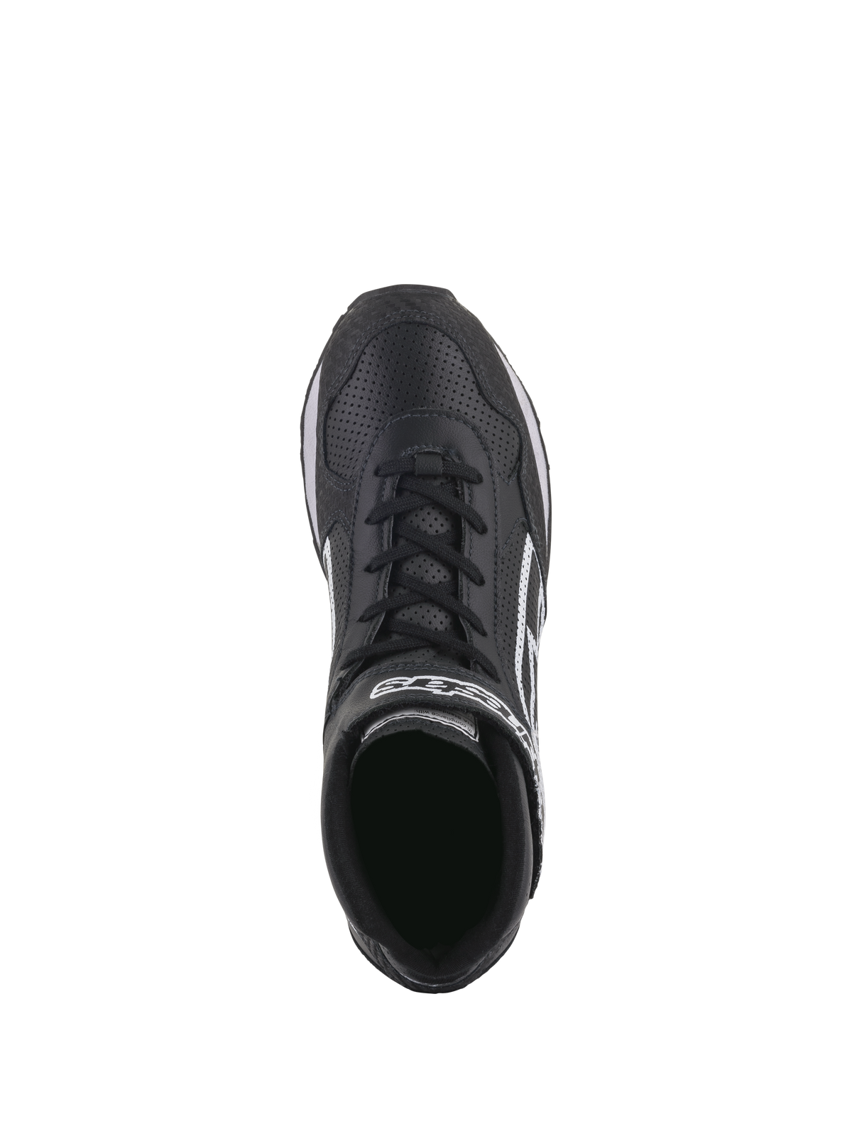 Sapatos Alpinestars Radar, sapatos para equipas de pit stop de automobilismo, pretos e brancos, vista superior destacando a parte superior em couro perfurado, sistema de fecho duplo com atacadores e tira de gancho e laço, logótipo Alpinestars branco, design durável para paragens nas boxes profissionais
