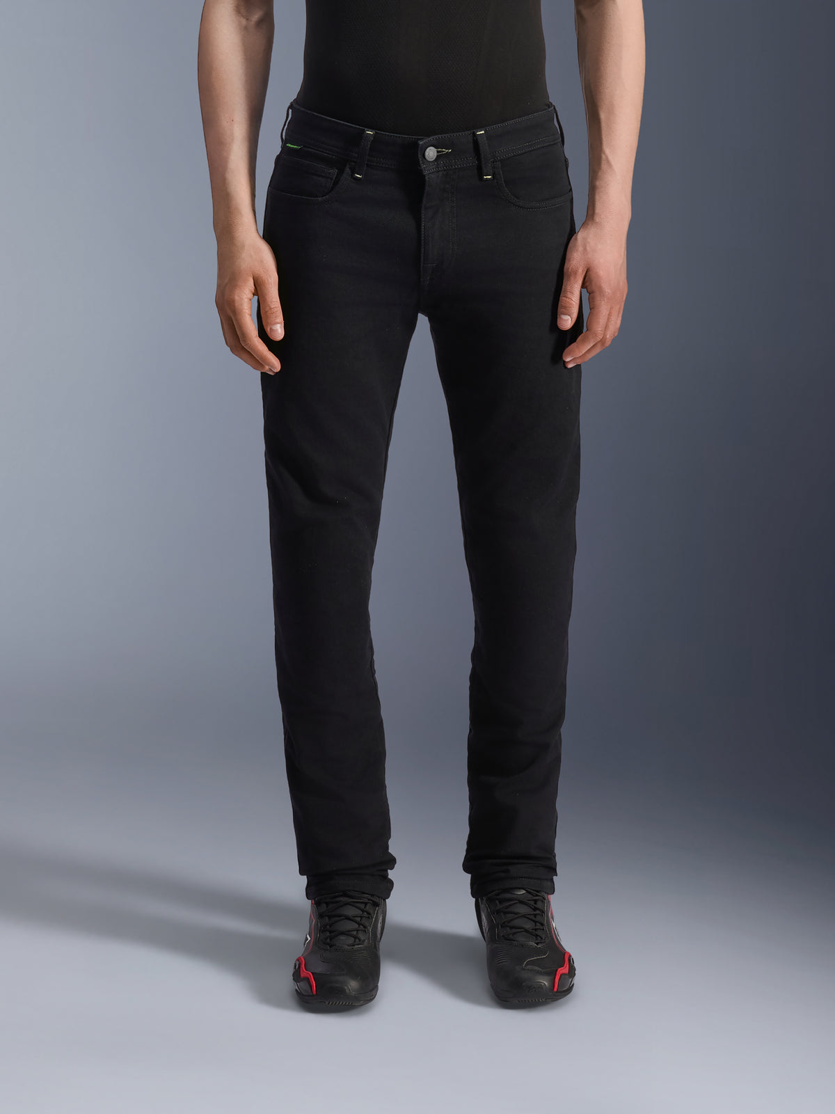 Alpinestars Calças De Ganga Copper V3, calças de moto pretas para homem, corte reto, detalhe Black Rinse em denim de algodão elástico para uso urbano