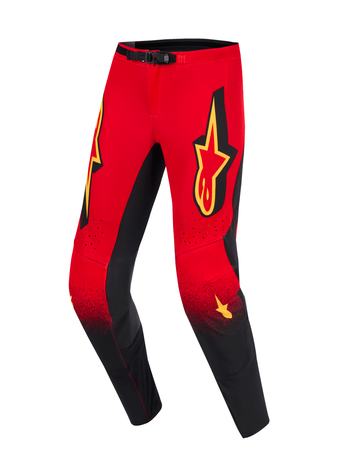 Alpinestars 2026 Supertech Scenz Pants, calças de motocross, vermelhas, pretas e amarelas, parte superior vermelha com transição para pernas pretas em gradiente pontilhado, logótipos Alpinestars amarelos grandes nas coxas, painéis internos dos joelhos pretos e fecho magnético na cintura
