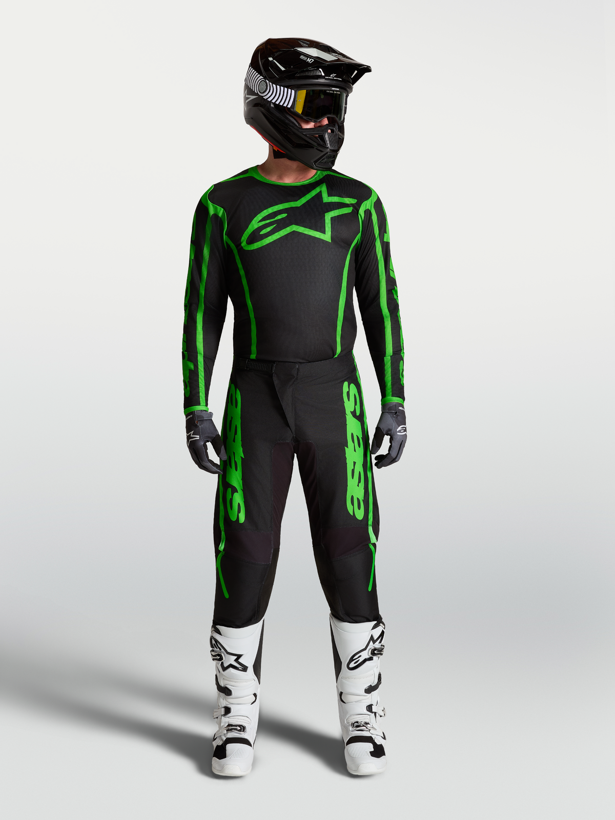 Alpinestars Calças Fluid Apex V2, calças de motocross para homem, pretas e verde fluo, equipamento de corrida completo com botas brancas