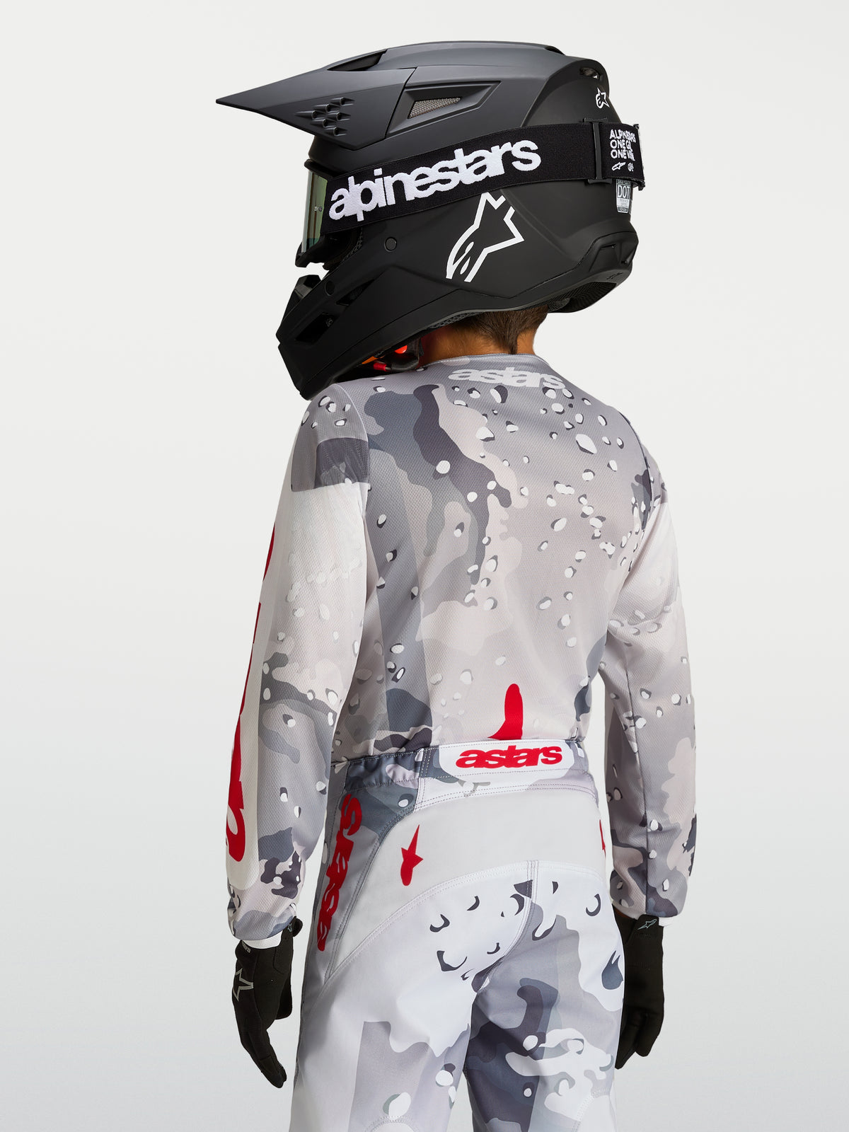 Alpinestars Youth Fluid Lone Jersey, Gray Camo and Red motocross top, rear view showing ergonomic fit and extended rear hem.