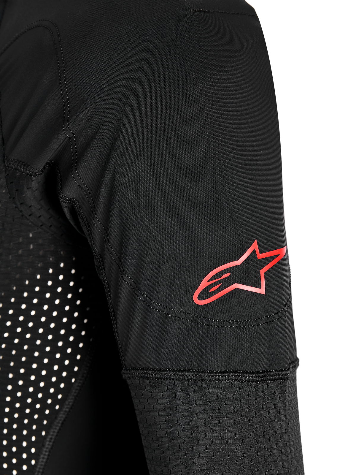 Manga preta do Sistema de Airbag Tech-Air 10 V2 Race, com logótipo Alpinestars vermelho e painéis de malha técnica.