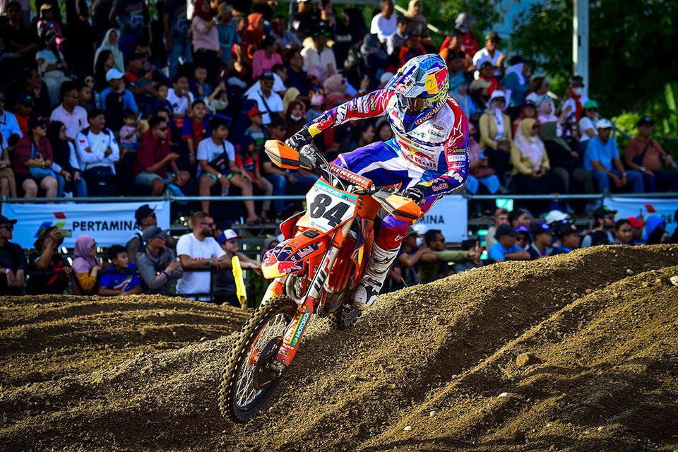 JEFFREY HERLINGS IS UNTOUCHABLE IN MXGP OF LOMBOK