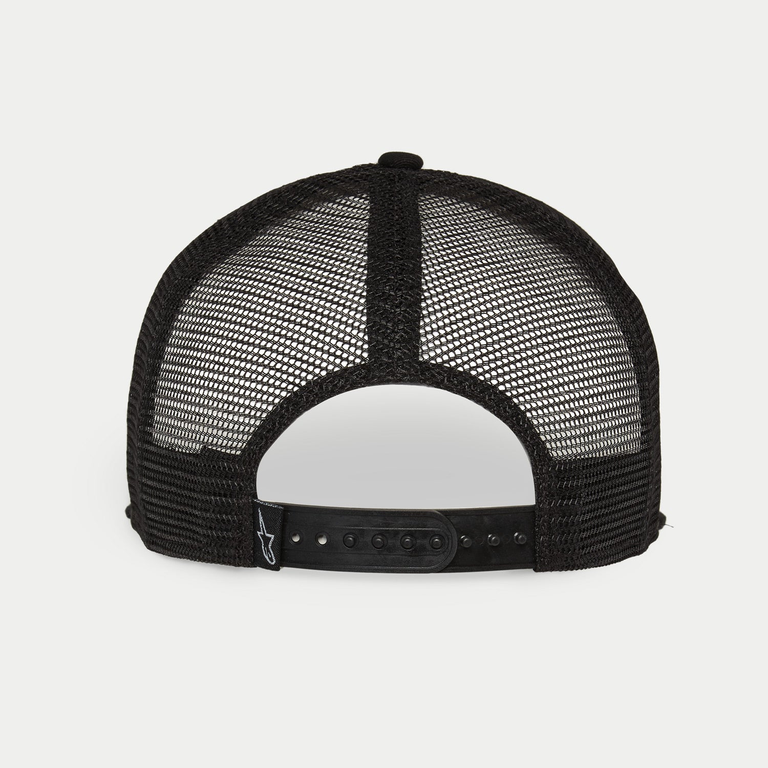 Boné Alpinestars Corp Trucker, Branco e Preto, vista traseira com painéis de malha respirável pretos, fecho snapback ajustável, pequeno logótipo Alpinestars na etiqueta traseira, acessório de cabeça casual inspirado no desporto motorizado