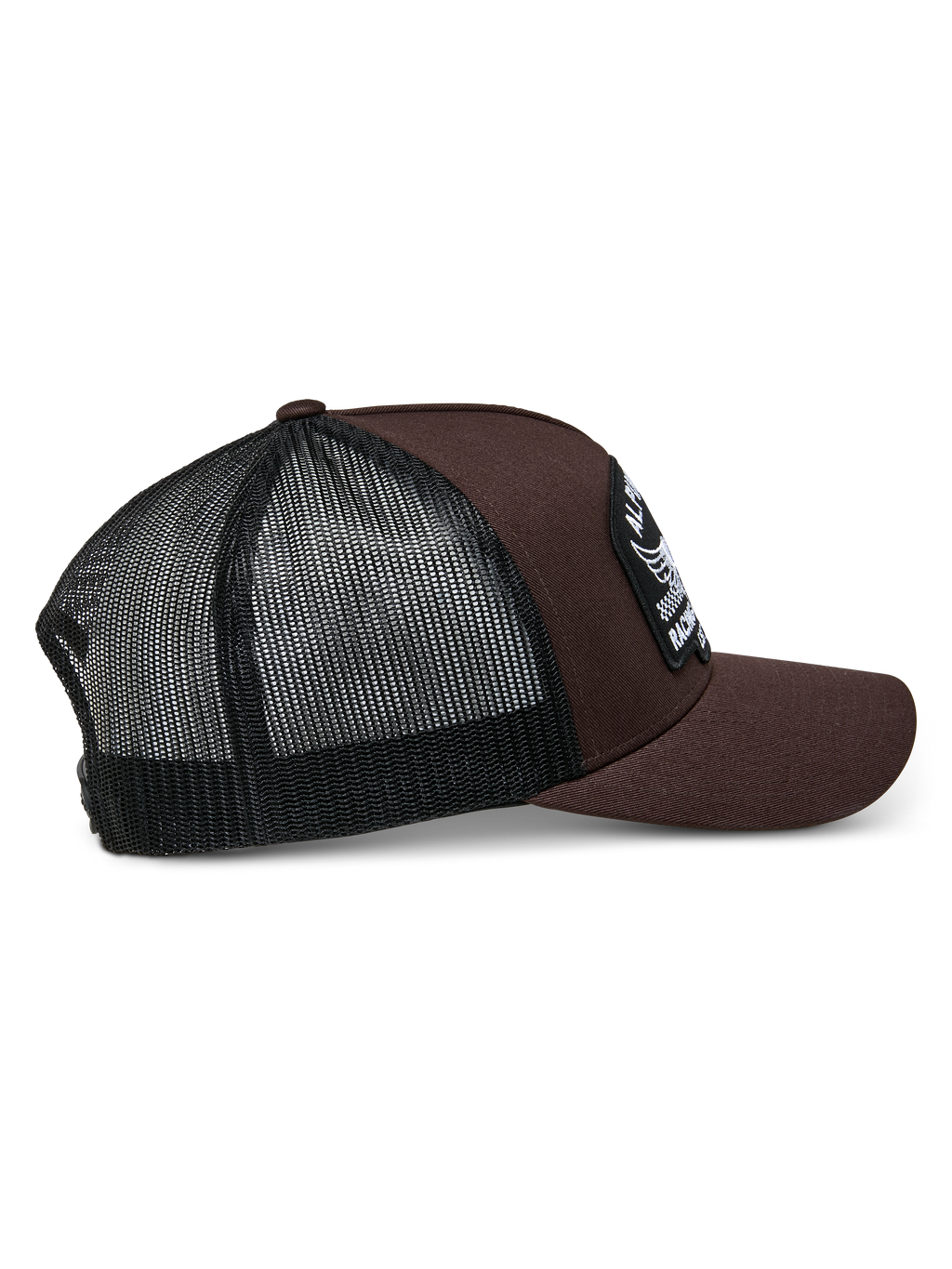 Boné Trucker Alpinestars Heritage Patch, castanho e preto, com coroa estruturada, um grande patch bordado, aba curva e parte traseira em malha preta, design casual inspirado no desporto motorizado