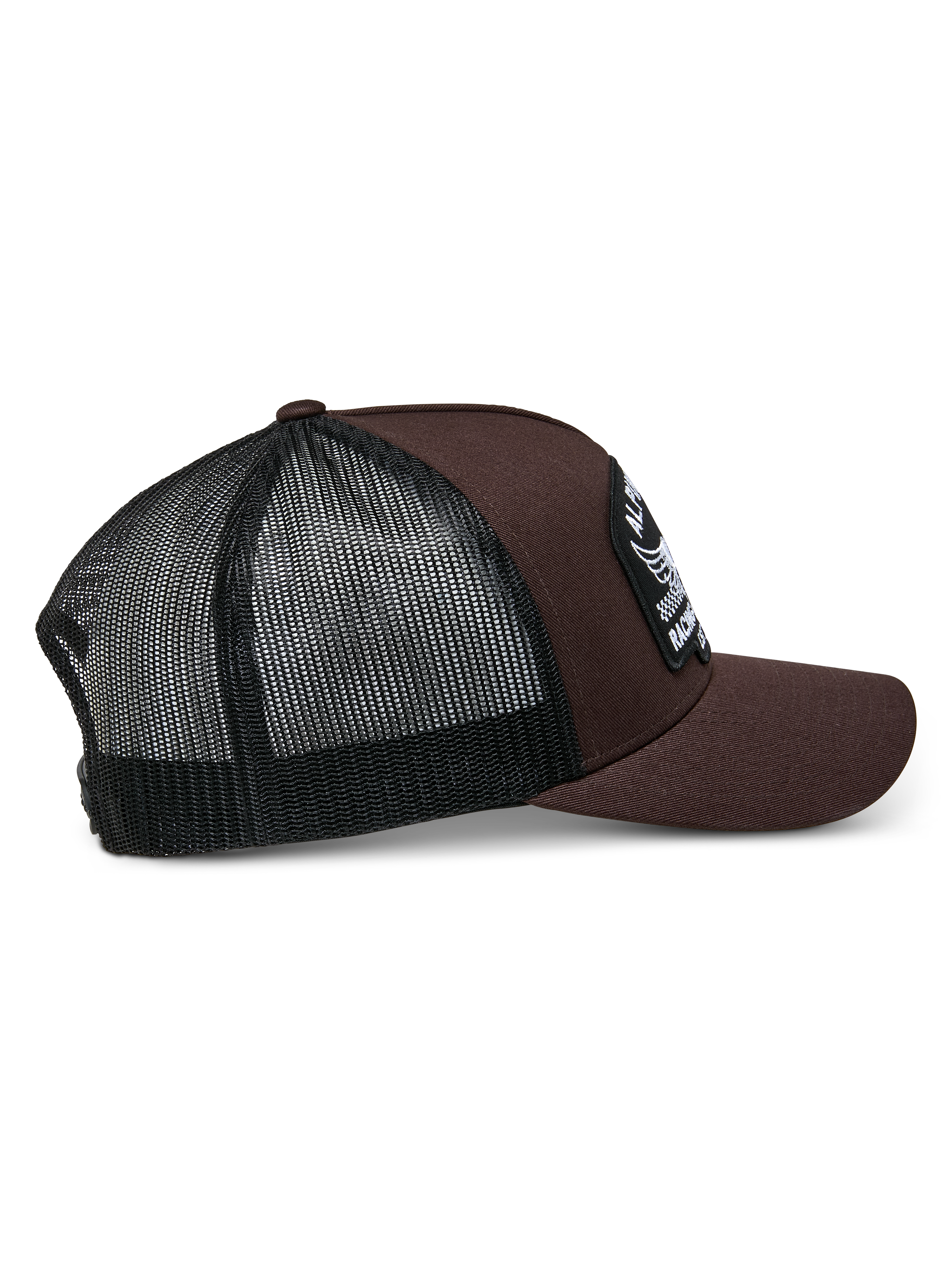 Boné Trucker Alpinestars Heritage Patch, castanho e preto, com coroa estruturada, um grande patch bordado, aba curva e parte traseira em malha preta, design casual inspirado no desporto motorizado