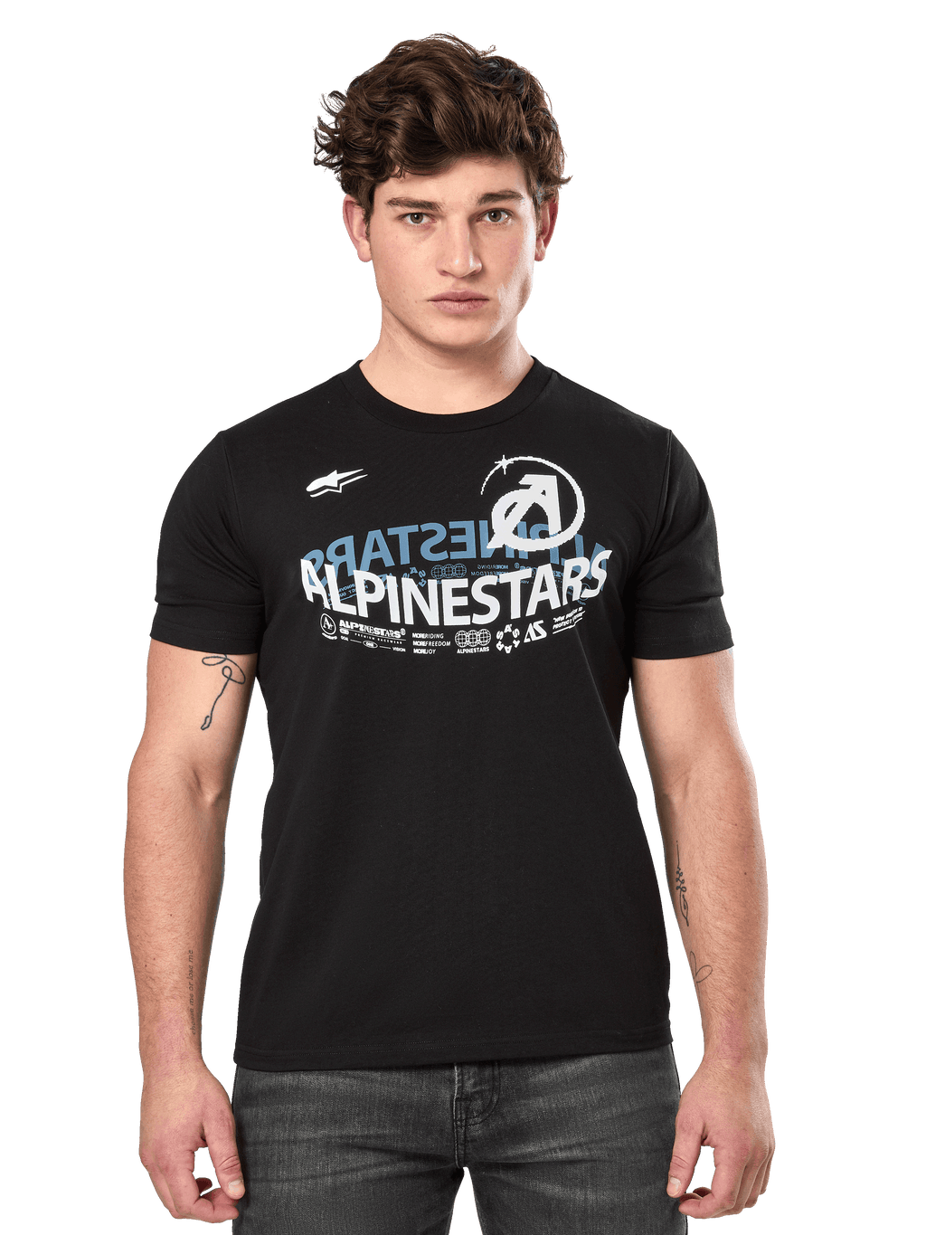 Alpinestars Semicircle CSF Tee, t-shirt de manga curta preta, gráfico curvo semicircular Alpinestars em branco e azul no peito, vestuário casual de motorsport