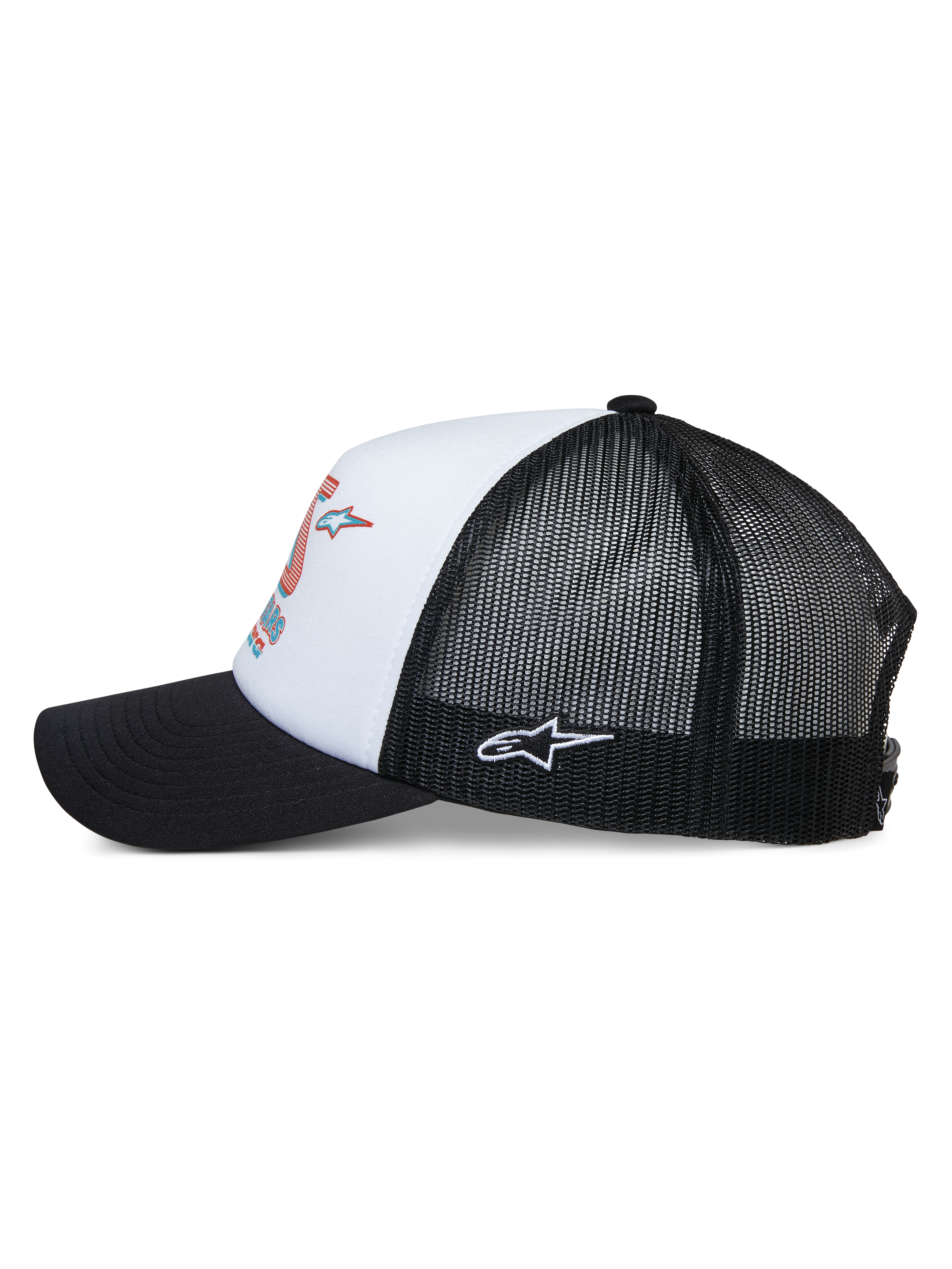 Boné Trucker Ayess Alpinestars, vista lateral, copa de espuma branca com estampado de corrida colorido, pala curva preta, painéis traseiros em rede preta com logótipo Astar bordado a branco na lateral, acessório de cabeça casual inspirado no desporto motorizado