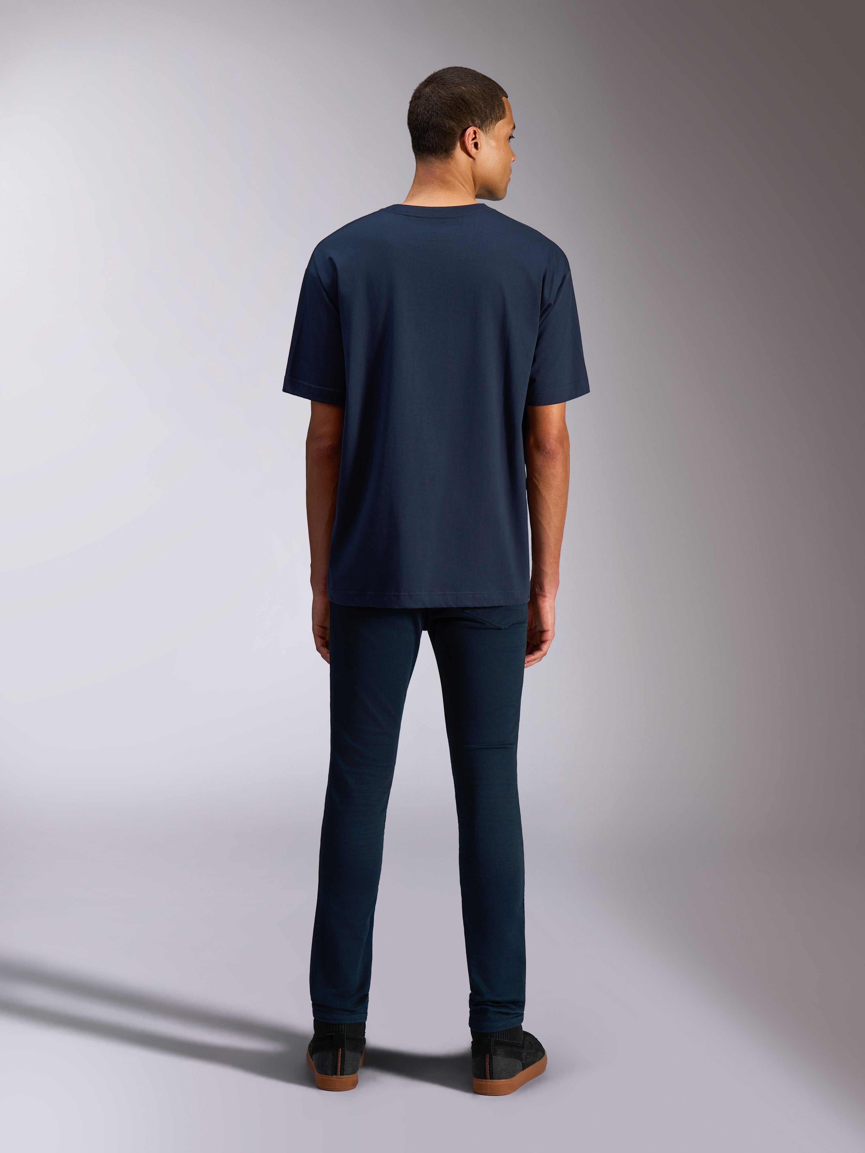 Alpinestars Alter Oversized CSF Tee, t-shirt de manga curta, azul marinho, vista traseira mostrando o corte largo e descontraído, estilo casual lifestyle streetwear