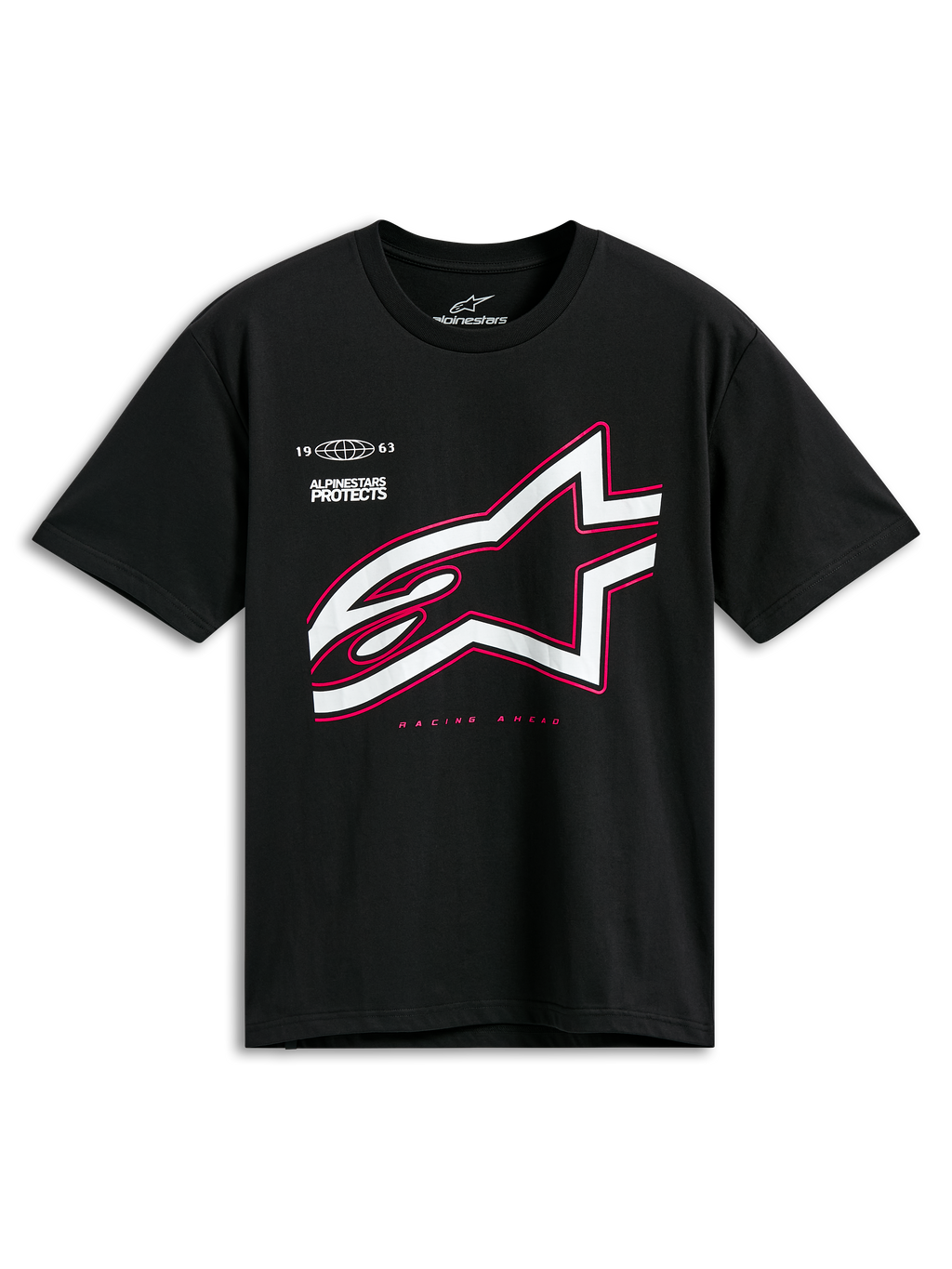Alpinestars Authority CSF Tee, t-shirt de manga curta, preta, logótipo Astars grande em branco com contorno cor-de-rosa, com o texto 'Alpinestars Protects' e 'Racing Ahead', streetwear casual de desportos motorizados