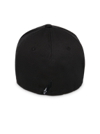 Boné Alpinestars Instinct, preto, vista traseira mostrando a copa estruturada e o design de parte traseira flexível, com uma pequena etiqueta preta com o logótipo Astars em branco, tecido de sarja resistente, acessório de cabeça casual inspirado no desporto motorizado