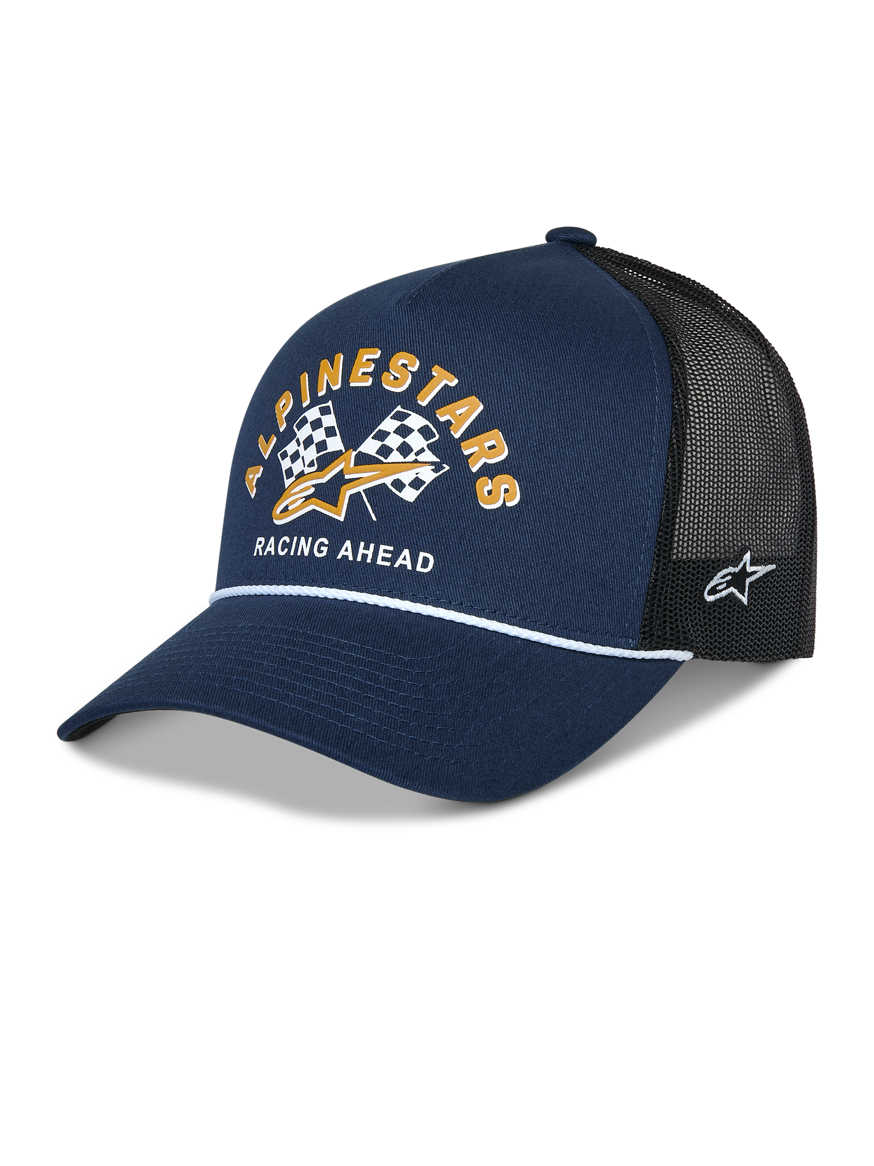 Boné Alpinestars Finisher Trucker, azul-marinho e preto, pala curva com detalhe de corda branca, gráfico frontal de bandeiras de xadrez Alpinestars com logótipo dourado e texto "Racing Ahead", bordado lateral do logótipo Astars, acessório casual de desportos motorizados