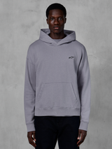 Alpinestars Essentials Ageless Hoodie, hoodie pullover prateado, streetwear casual, com um pequeno logótipo Astars preto no peito, bolso canguru frontal, capuz com gola cruzada e acabamento suave de lavagem com pedra