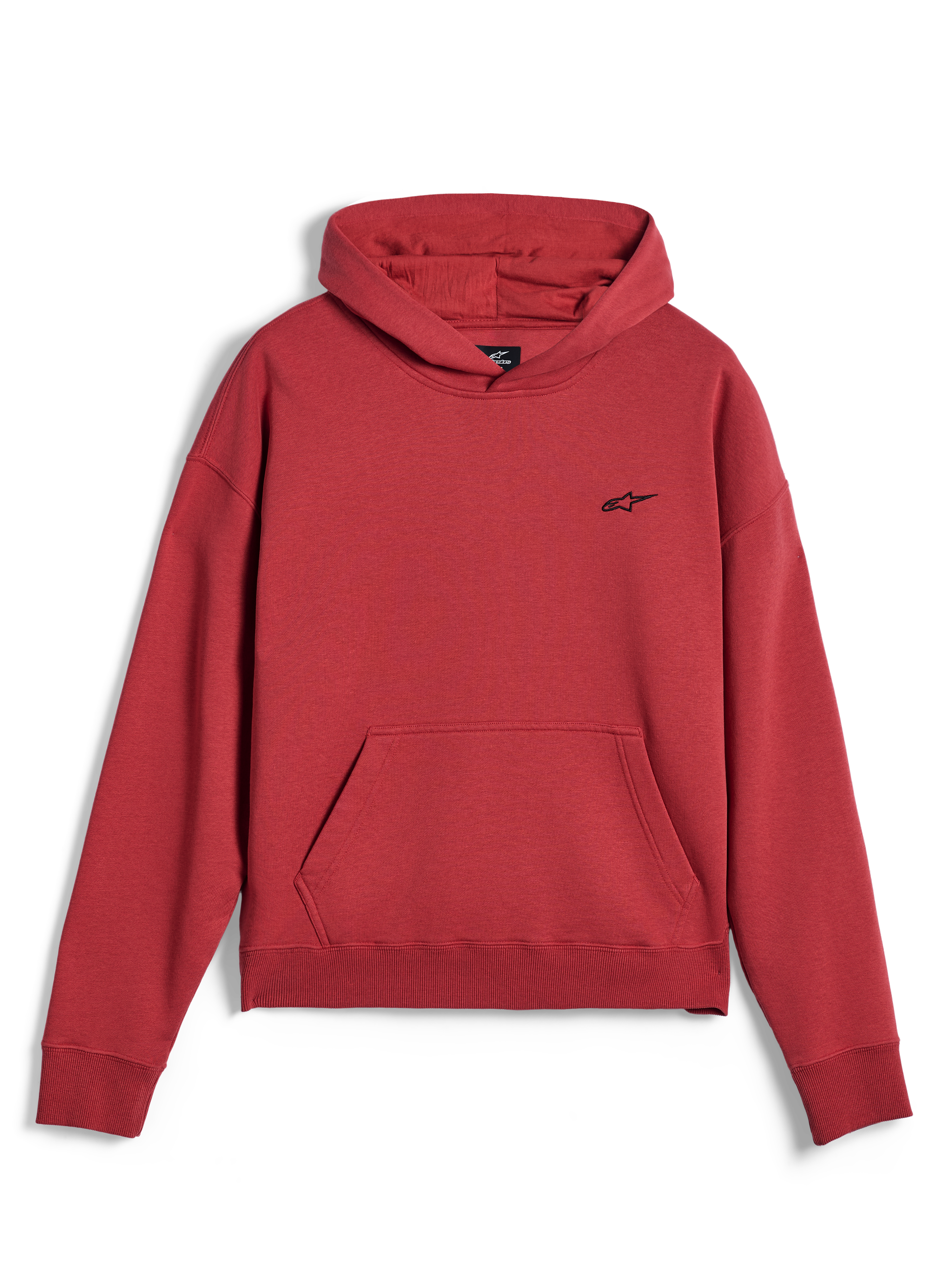Hoodie Alpinestars Essentials Ageless, sportswear casual, vermelho tijolo, com um pequeno logótipo de estrela Alpinestars a preto no peito, bolso canguru, bainha e punhos canelados, design de streetwear minimalista.
