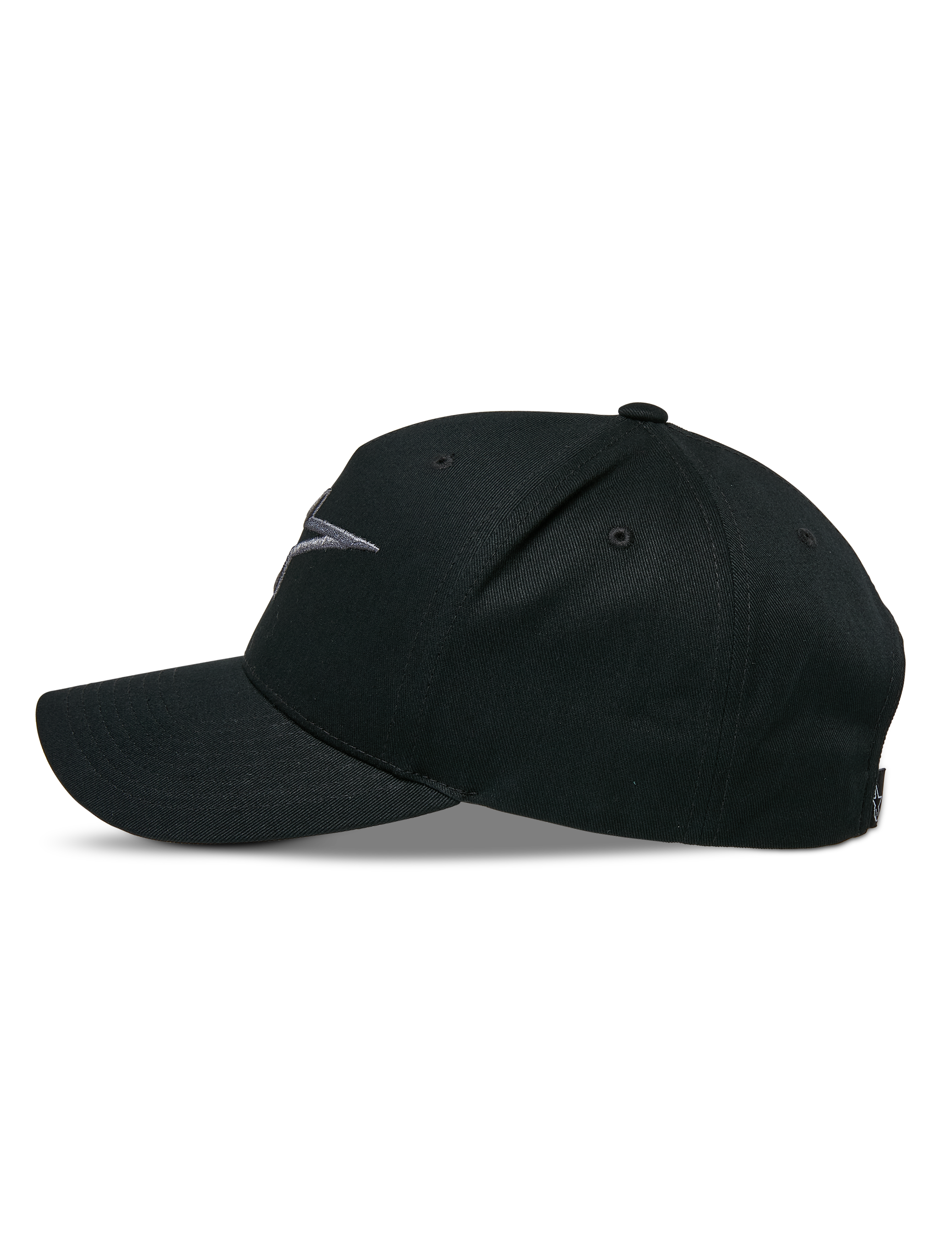 Boné Alpinestars Ageless Snapback, perfil lateral, preto carvão, aba curva com coroa estruturada, logótipo bordado em 3D na frente, tecido principal em sarja de algodão, acessório casual de motorsport