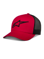 Alpinestars Ageless Trucker Hat, boné de basebol vermelho e preto, painel traseiro em malha, aba curva, logótipo Astars preto bordado em 3D, coroa estruturada, vestuário desportivo casual de desportos motorizados