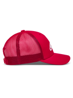 Alpinestars Ageless Snapback, boné trucker vermelho com malha traseira respirável, aba curva e logótipo Astars em 3D.