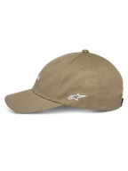 Chapéu Alpinestars Deduce Strapback, cáqui, vista de perfil lateral com logótipo Astars bordado a branco, pala curva, construção em sarja de algodão, streetwear casual de desportos motorizados
