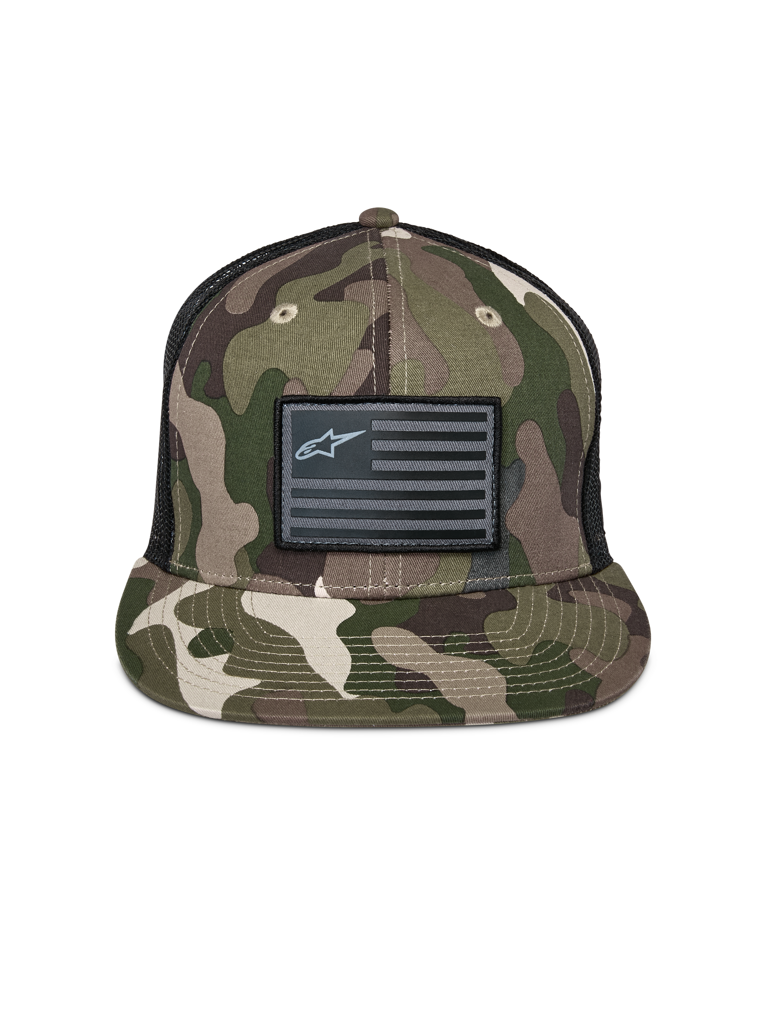 Boné Trucker Alpinestars Flag Flat, camuflado verde e preto, aba plana com coroa estruturada, remendo de bandeira preto com logótipo Alpinestars, parte traseira em malha, acessório casual inspirado no desporto motorizado