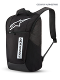 Mochila Alpinestars Defcon V3, mochila diária de sportswear de 13,6L em preto e branco, com logótipo Astars e marca estampados, bolso frontal com fecho de correr e alças de ombro acolchoadas.