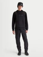 Alpinestars camisola com capuz Datrix, camisola de sportswear para homem, preta, com branding tonal em HD, capuz forrado em malha e construção em fleece tri-blend de face dupla, estilo casual inspirado no motorsport em modelo.