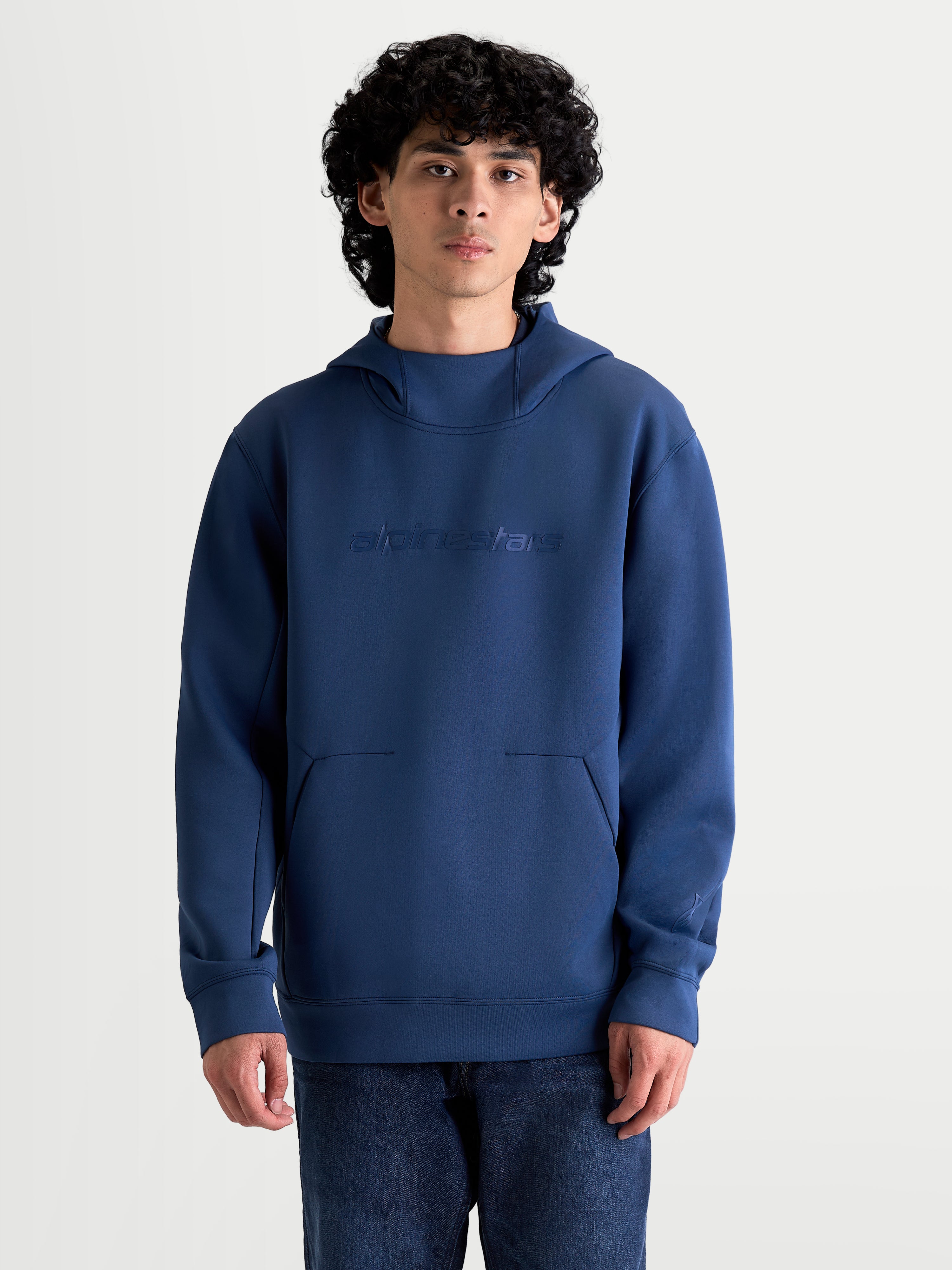 Alpinestars Camisola Com Capuz Datrix, camisola com capuz de sportswear para homem, azul, fleece de face dupla com branding Alpinestars tonal, capuz forrado em malha e bolso frontal com detalhe de pinça.