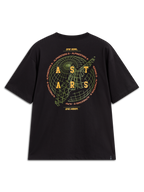 Alpinestars Latitude Oversized CSF Tee, t-shirt de manga curta casual, preta, gráfico de globo verde e logótipo ASTARS amarelo nas costas com lema da marca