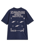 Alpinestars Institute Oversized SS CSF Tee, t-shirt de manga curta azul-marinho, grafismos brancos inspirados nas corridas.
