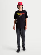 Alpinestars Elliptogrit CSF, t-shirt de manga curta para homem, preta com logótipo Astars em gradiente amarelo e vermelho, casual sportswear em mistura de algodão e poliéster.