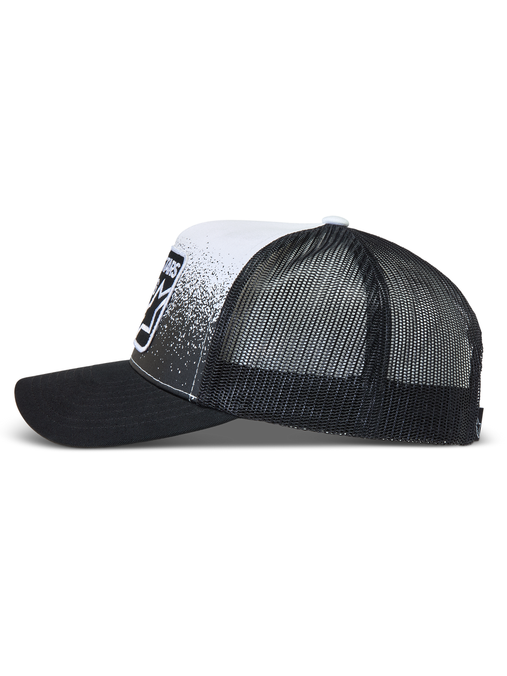 Alpinestars Gravel Boné trucker, preto e branco, com aba curva, malha traseira e padrão de textura de cascalho.