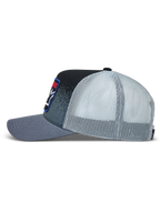 Alpinestars Gravel boné trucker, cinzento escuro e preto com malha branca, aba curva e textura de cascalho, casual sportswear.