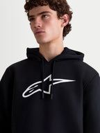 Camisola com capuz Ageless V3 Alpinestars, vestuário desportivo para homem em fleece, preta e branca, destaque para o logótipo branco no peito e capuz com cordão, vista de modelo.