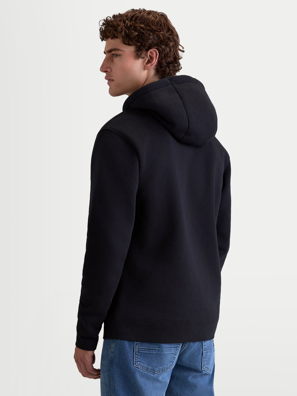 Alpinestars Camisola com capuz Ageless V3, fleece de desporto para homem, preto, mistura de algodão e poliéster reciclado, vista traseira destacando o capuz e punhos canelados, estilo casual para motorsport.