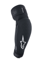Alpinestars A-Impact Plasma Elite, cotoveleiras de proteção para MTB, pretas e brancas com logótipo de estrela branco, tecido texturizado respirável, correias ajustáveis com fecho Velcro, design ergonómico pré-curvado