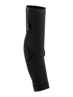 Alpinestars Paragon Plus Elbow Protectors, pretas, cotoveleiras de encaixe para BTT com uma manga em malha respirável e acolchoamento reforçado para proteção fora de estrada.