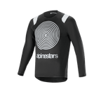 Camisola Alpinestars A-Supra Oscar de Manga Comprida, camisola de ciclismo preta, com um grande grafismo em espiral Oscar branco no peito, detalhes brancos nos ombros, logótipo Alpinestars, leve e respirável para MTB gravity