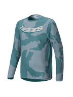 Alpinestars Youth A-Dura Hollow Camo Jersey, camisola de BTT de manga comprida, padrão de camuflagem Silver Pine com tons de azul-petróleo e cinzento, logótipo astars branco em destaque no peito, tecido de alta performance para a prática de trilhos para jovens