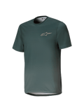 Alpinestars Youth A-Dura Rise Jersey, camisola de BTT de manga curta para jovens, verde Silver Pine, gola redonda com logótipo discreto no peito, tecido jacquard leve e respirável, corte regular