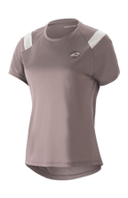 Alpinestars Women Stella Alps Escape Jersey, camisola de BTT de manga curta, cinza com detalhes brancos nos ombros, painéis de malha perfurada para respirabilidade, bainha traseira curva, pequeno logótipo circular Astar no peito, ajuste desportivo casual para BTT