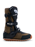 Alpinestars Botas Tech-T, botas de moto para trial, castanhas e pretas, em couro com três fivelas e sola de borracha.