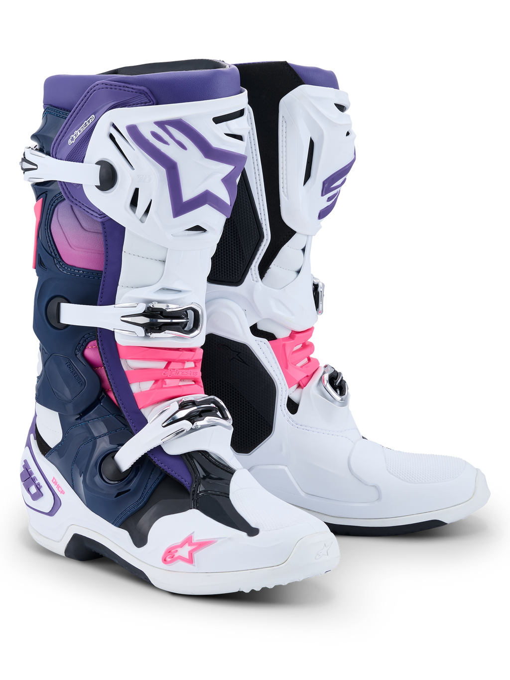 Botas Alpinestars Tech 10, botas de motocross, branco, violeta, azul marinho e rosa fluorescente, com sistema de fecho de três fivelas, painéis em azul marinho e roxo, e detalhes em rosa fluorescente nas correias e logótipos, calçado de competição todo-o-terreno de nível profissional.