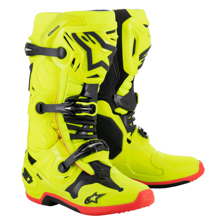 Tech 10 Botas